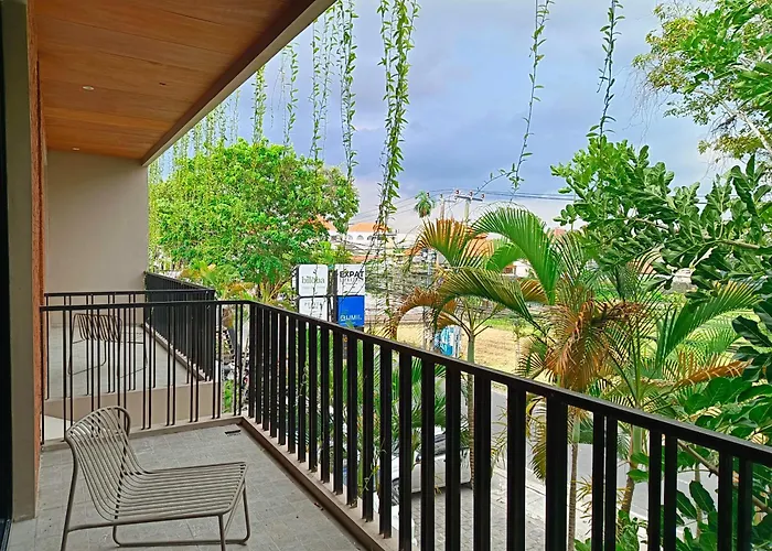 Biloba And Villa Canggu (Bali)