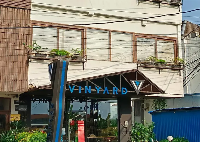 Biloba And Canggu (Bali)