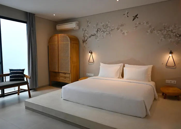Villa Biloba And Canggu (Bali)