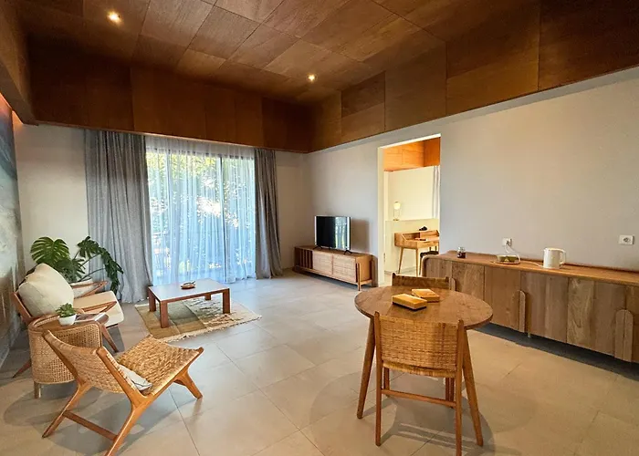 Villa Biloba And Canggu (Bali)