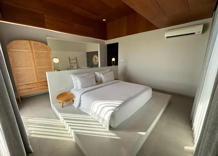 Biloba And Villa Canggu (Bali)